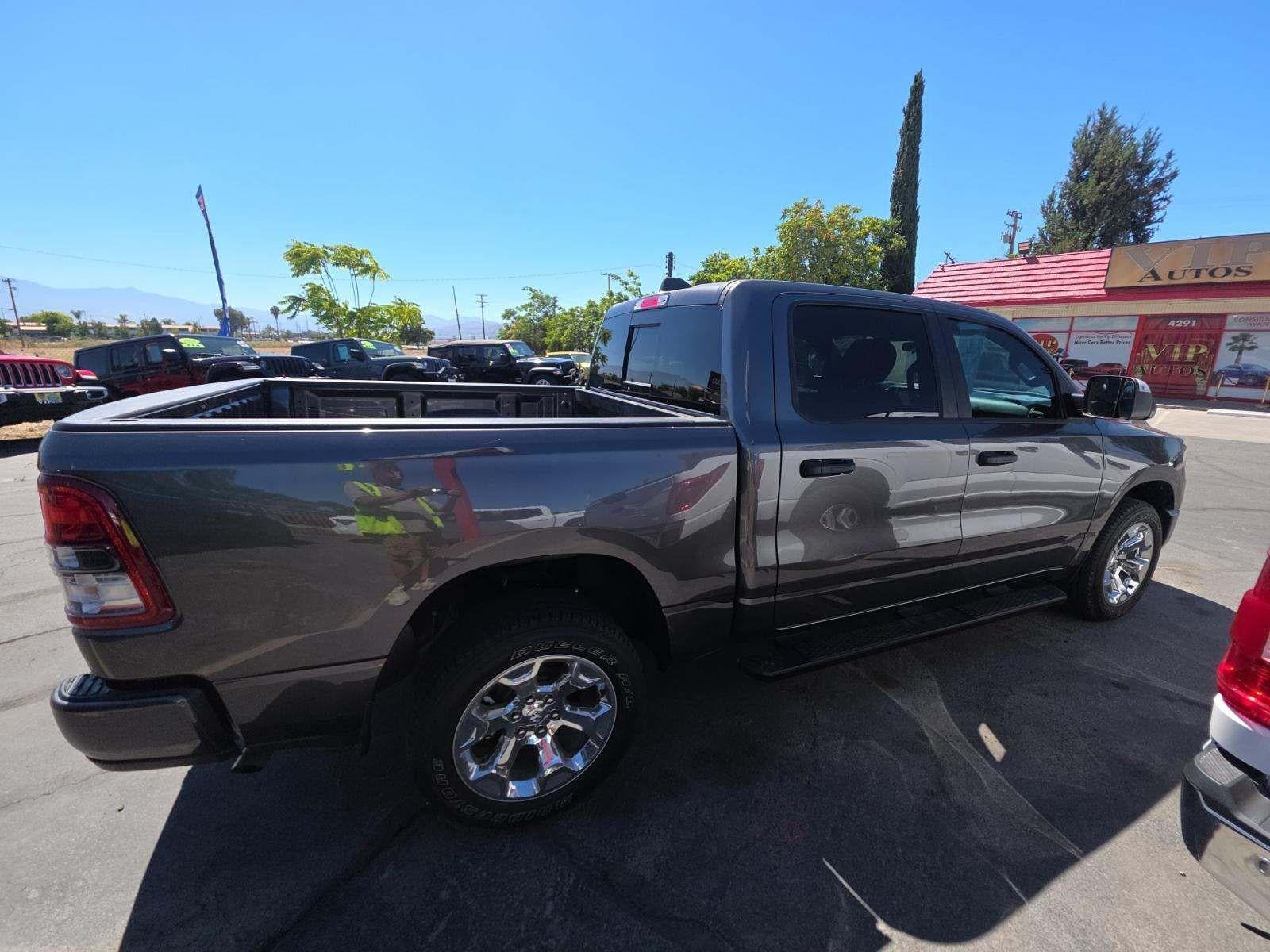 2024 RAM 1500 TRADESMAN