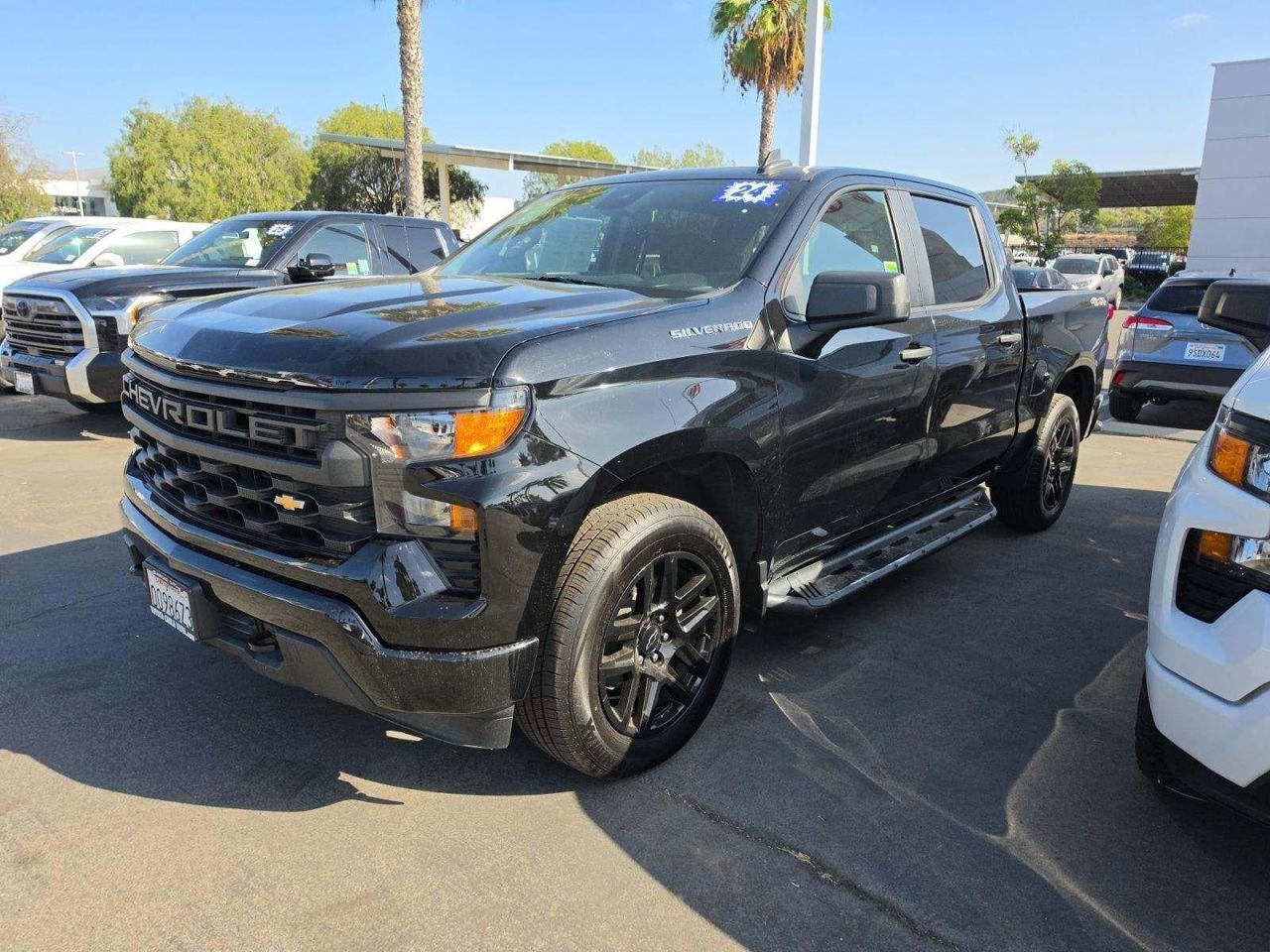 2024 Chevrolet Silverado 1500 Custom