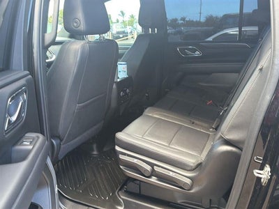 2023 Chevrolet Suburban LT