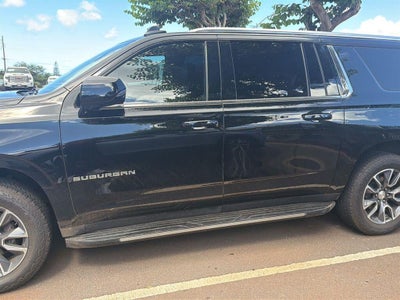 2023 Chevrolet Suburban LT