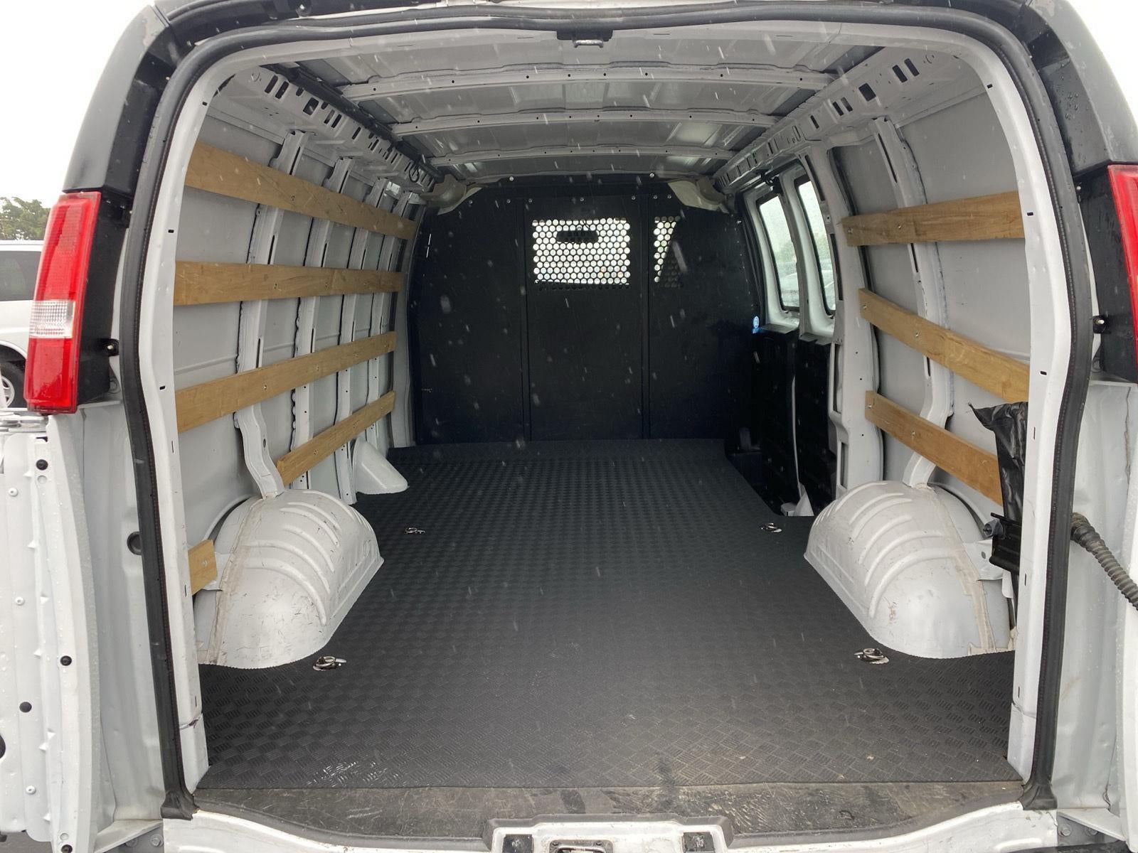 2024 GMC Savana Cargo Van BASE