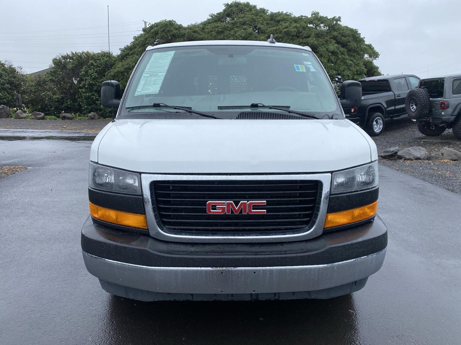 2024 GMC Savana Cargo Van BASE