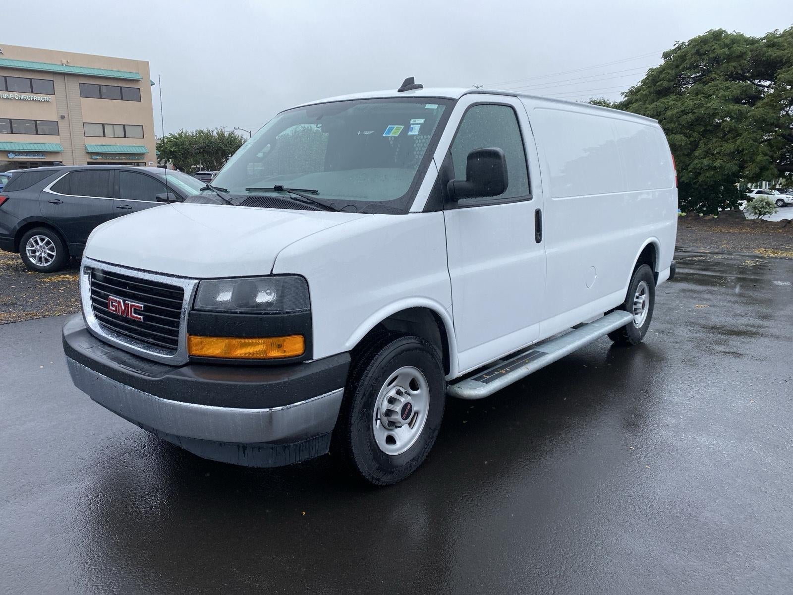 2024 GMC Savana Cargo Van BASE