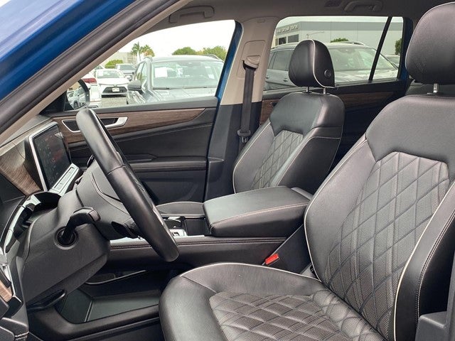 2025 Volkswagen Atlas 2.0T SEL Premium R-Line