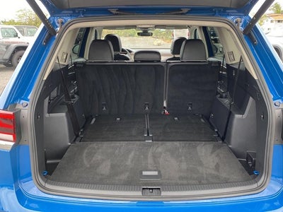 2025 Volkswagen Atlas 2.0T SEL Premium R-Line