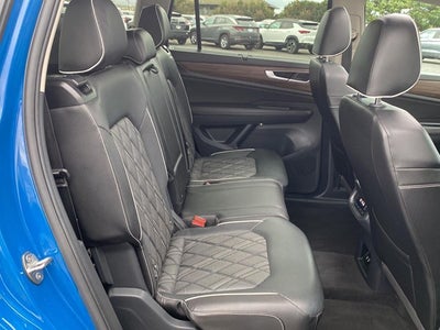 2025 Volkswagen Atlas 2.0T SEL Premium R-Line