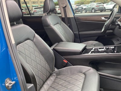 2025 Volkswagen Atlas 2.0T SEL Premium R-Line