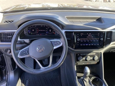 2022 Volkswagen Atlas 3.6L V6 SE w/Technology