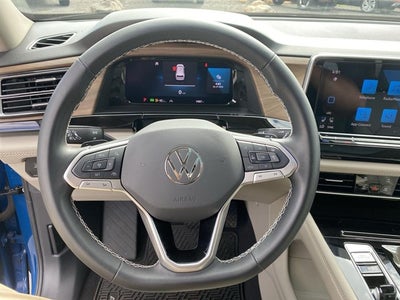 2025 Volkswagen Atlas 2.0T SE w/Technology