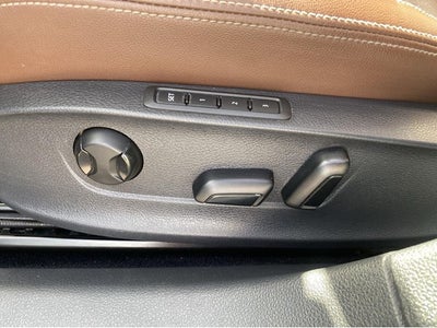 2022 Volkswagen Passat 2.0T Limited Edition