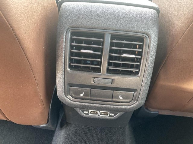 2022 Volkswagen Passat 2.0T Limited Edition