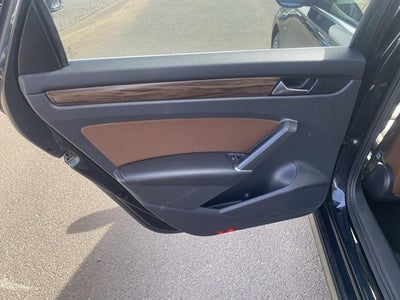2022 Volkswagen Passat 2.0T Limited Edition