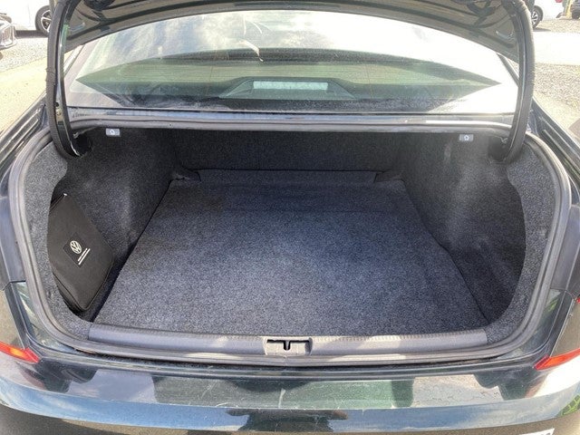 2022 Volkswagen Passat 2.0T Limited Edition