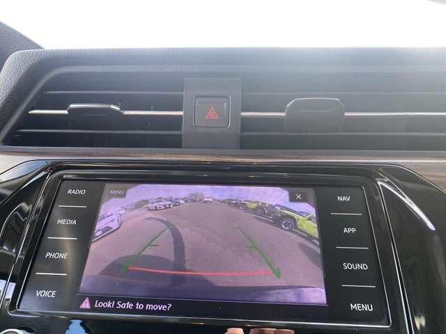 2022 Volkswagen Passat 2.0T Limited Edition