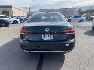 2022 Volkswagen Passat 2.0T Limited Edition
