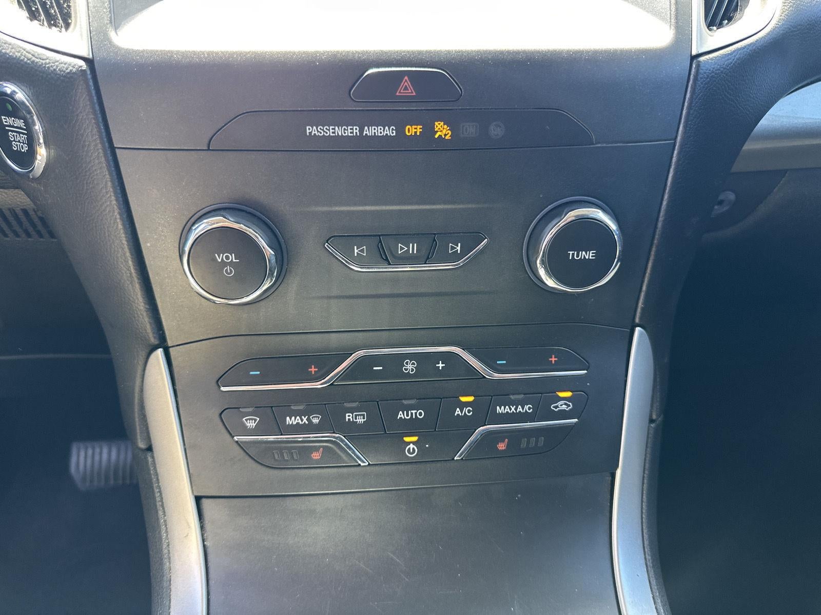 2020 Ford Edge SEL