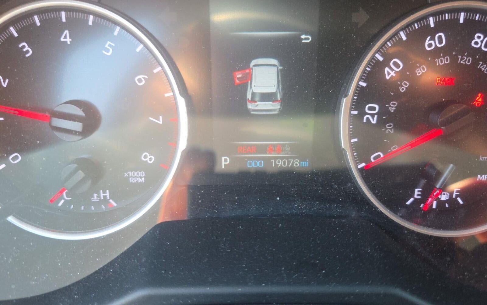 2022 Toyota RAV4 LE