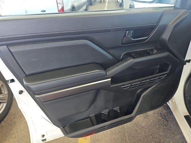 2025 Toyota Tacoma 4Wd SR5
