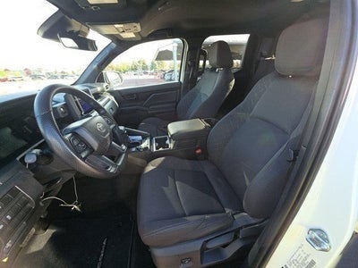 2025 Toyota Tacoma 4Wd SR5
