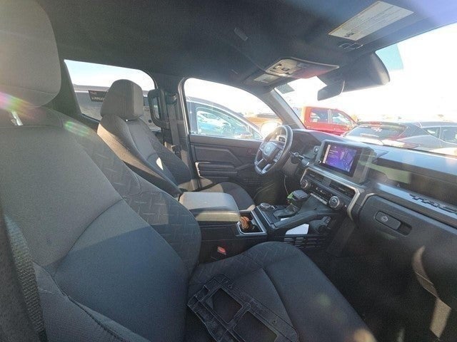 2025 Toyota Tacoma 4Wd SR5