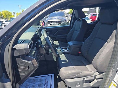 2025 Toyota Tacoma SR5