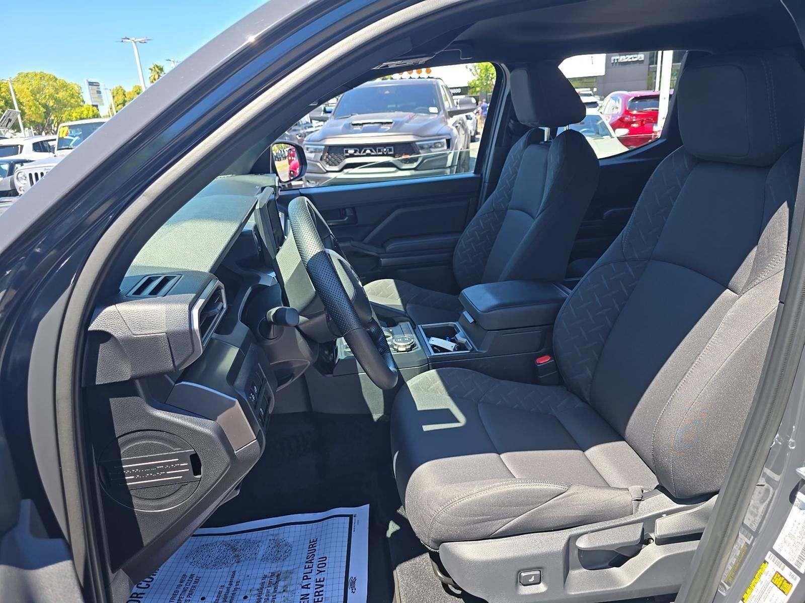 2025 Toyota Tacoma SR5