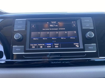 2022 Volkswagen Taos S