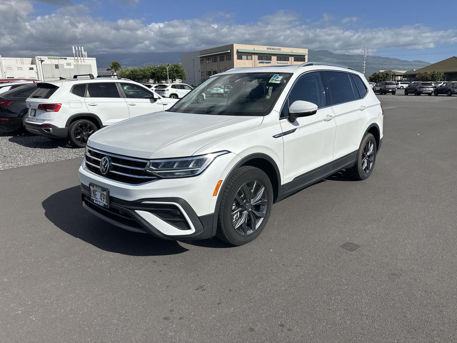 2023 Volkswagen Tiguan SE