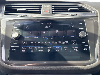 2023 Volkswagen Tiguan SE