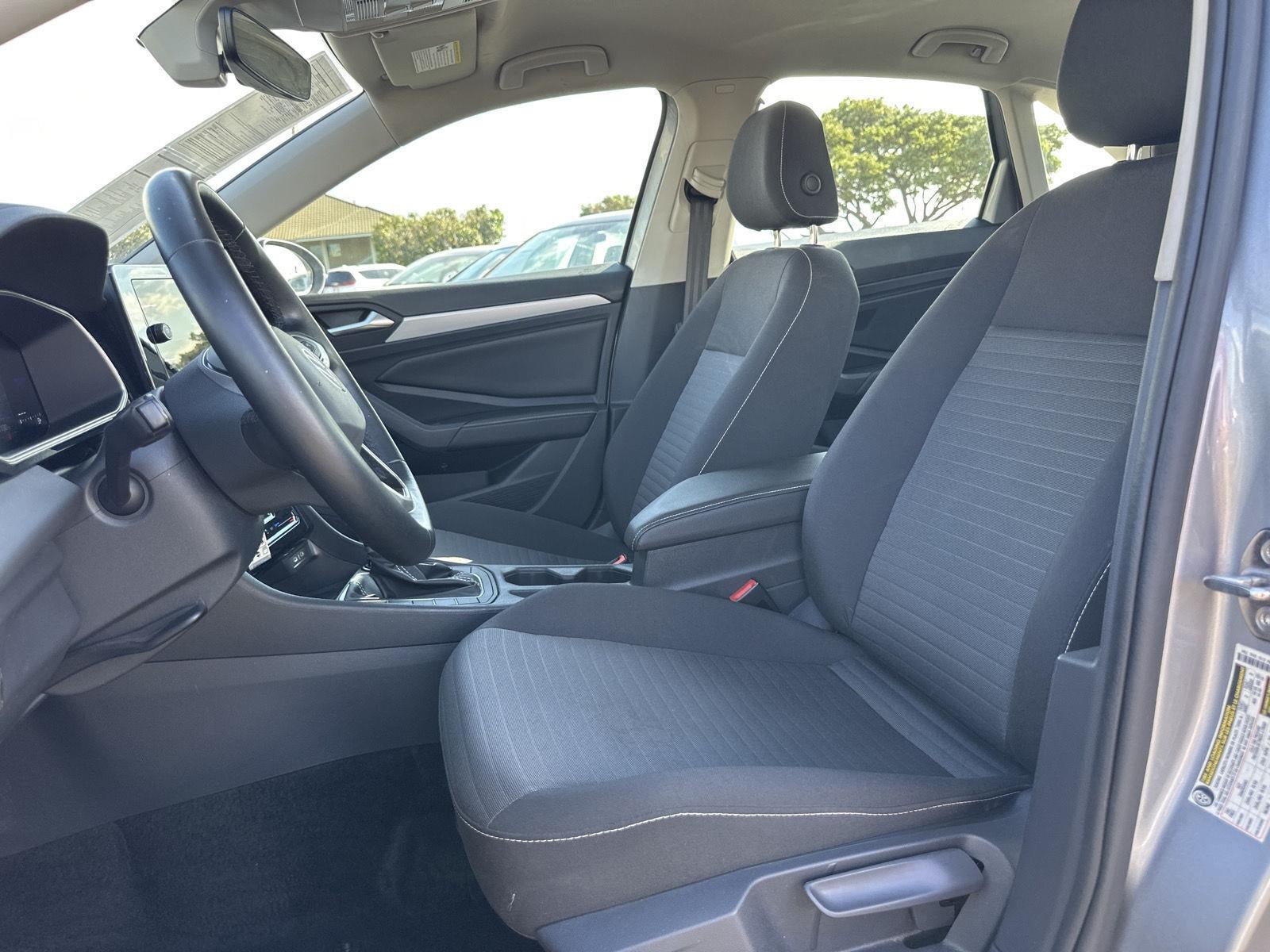 2025 Volkswagen Jetta S