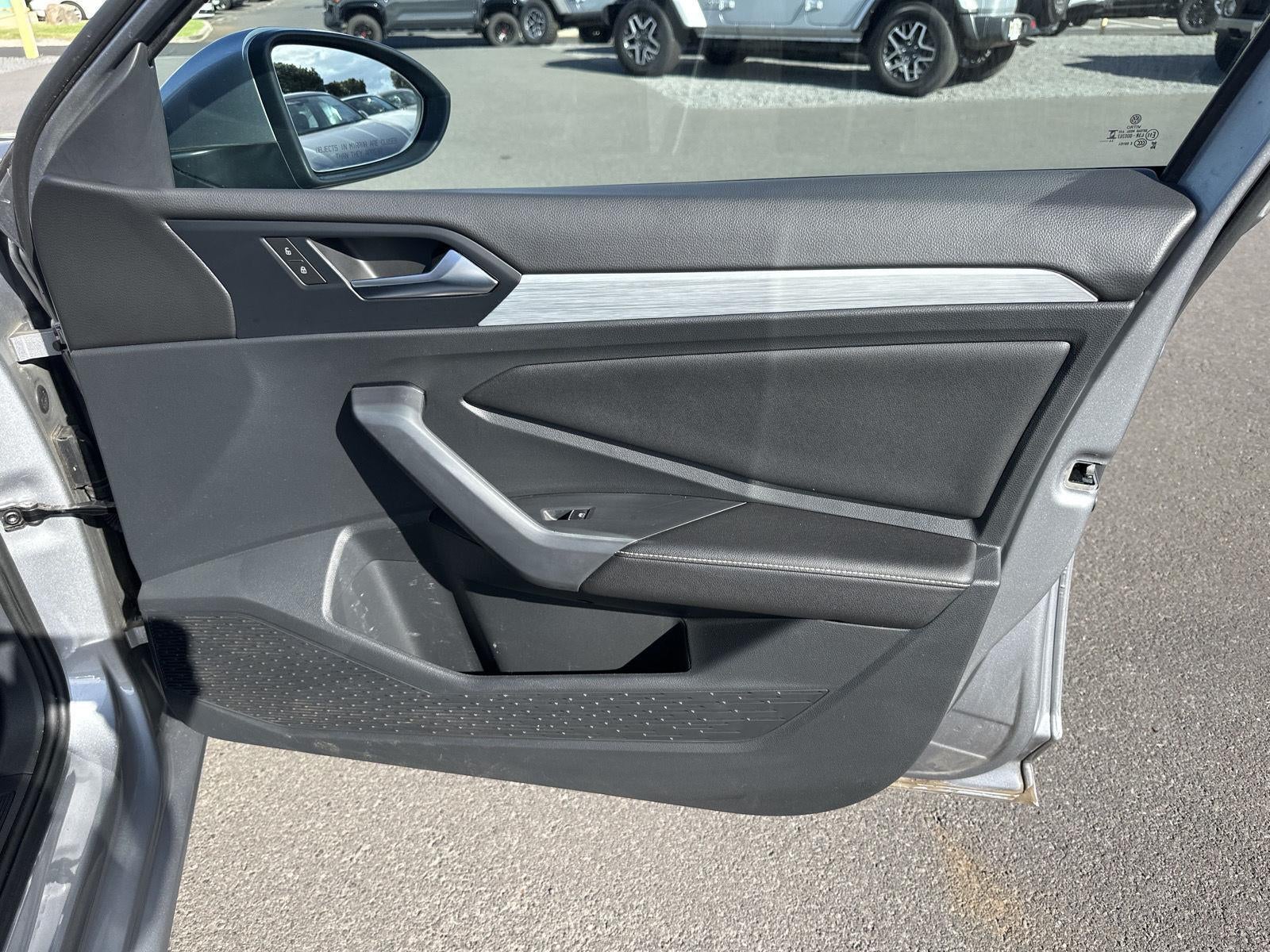 2025 Volkswagen Jetta S