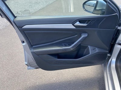 2025 Volkswagen Jetta S