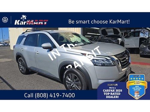 2023 Nissan Pathfinder SV