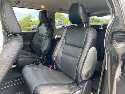 2020 Toyota Sienna SE