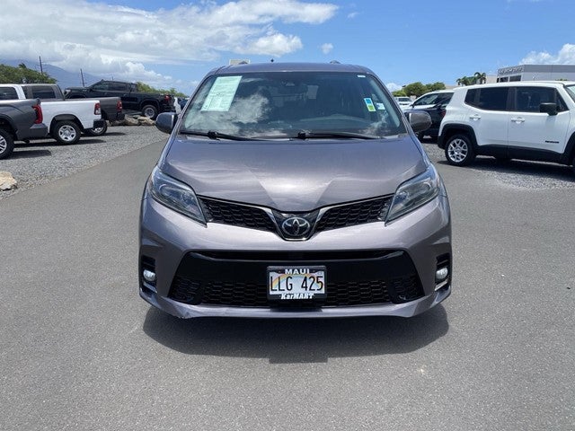 2020 Toyota Sienna SE