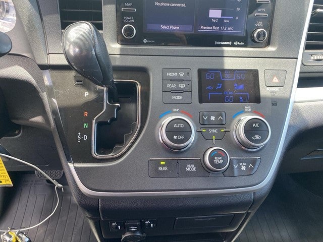 2020 Toyota Sienna SE
