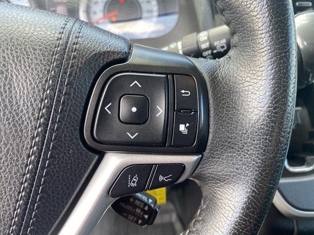 2020 Toyota Sienna SE