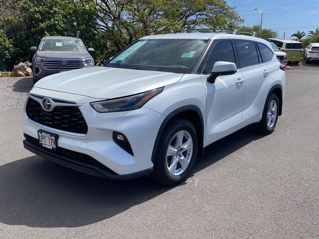2022 Toyota Highlander LE
