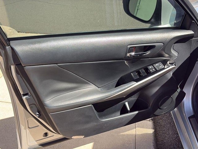 2016 Lexus Is 200T BASE