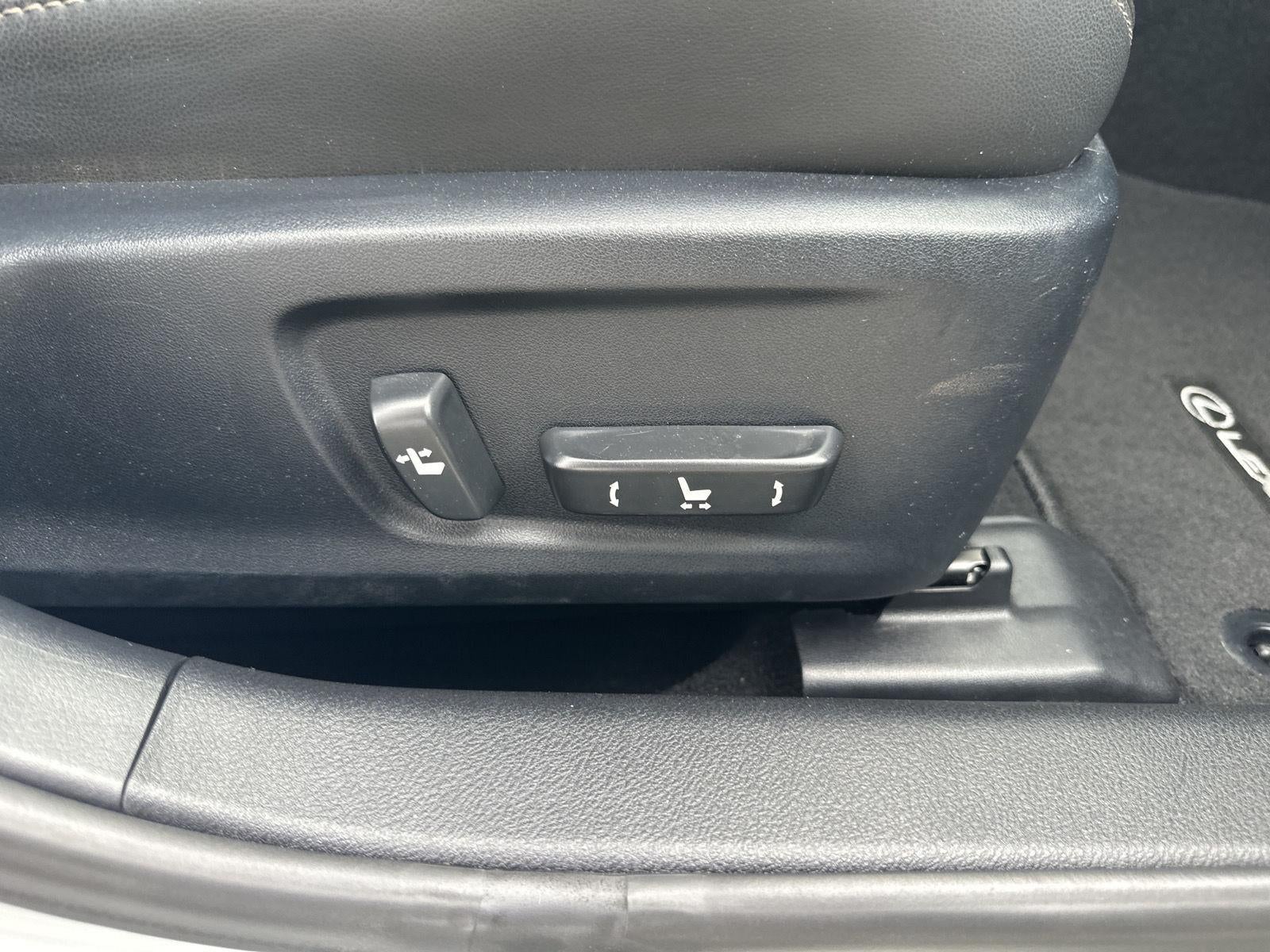 2016 Lexus Is 200T BASE