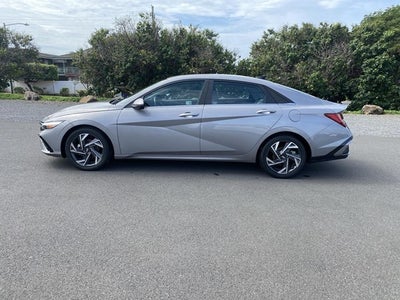 2024 Hyundai Elantra Limited