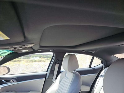 2022 Genesis G70 2.0T