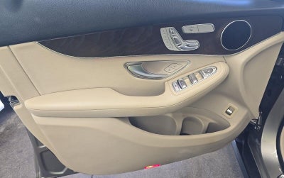 2020 Mercedes-Benz Glc GLC 300