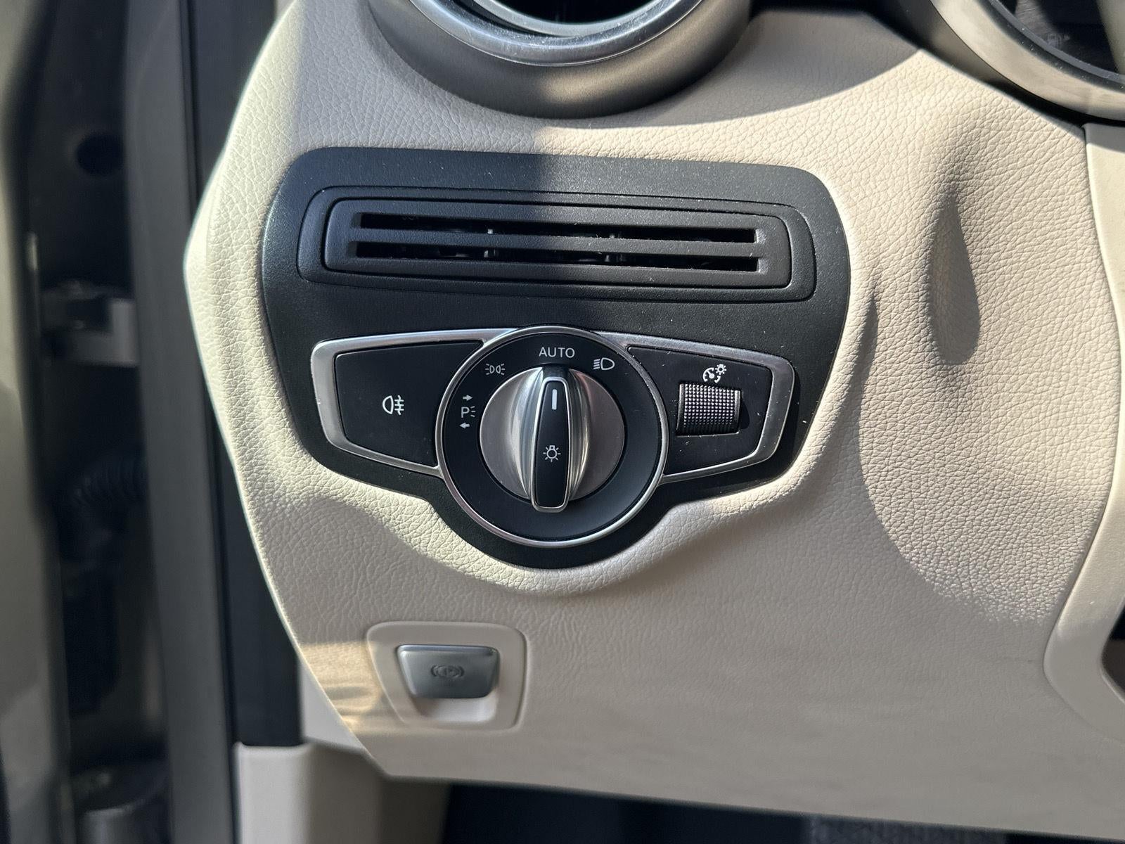 2020 Mercedes-Benz Glc GLC 300