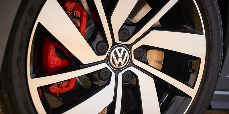 Jetta GLI wheel close-up