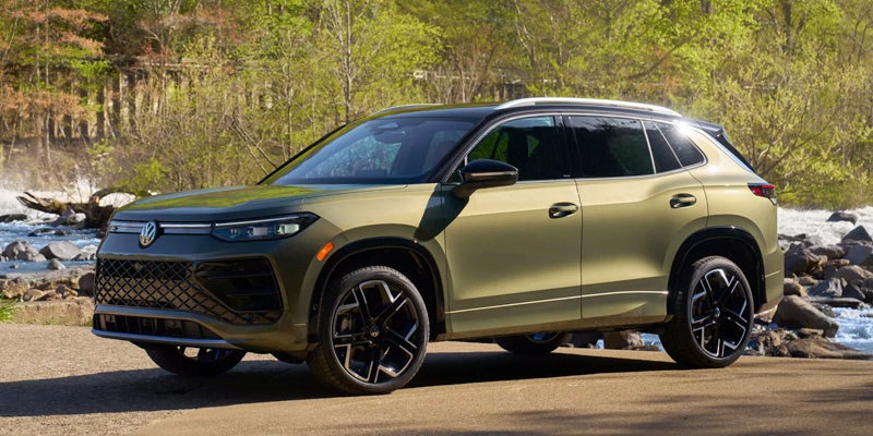 Tiguan side view